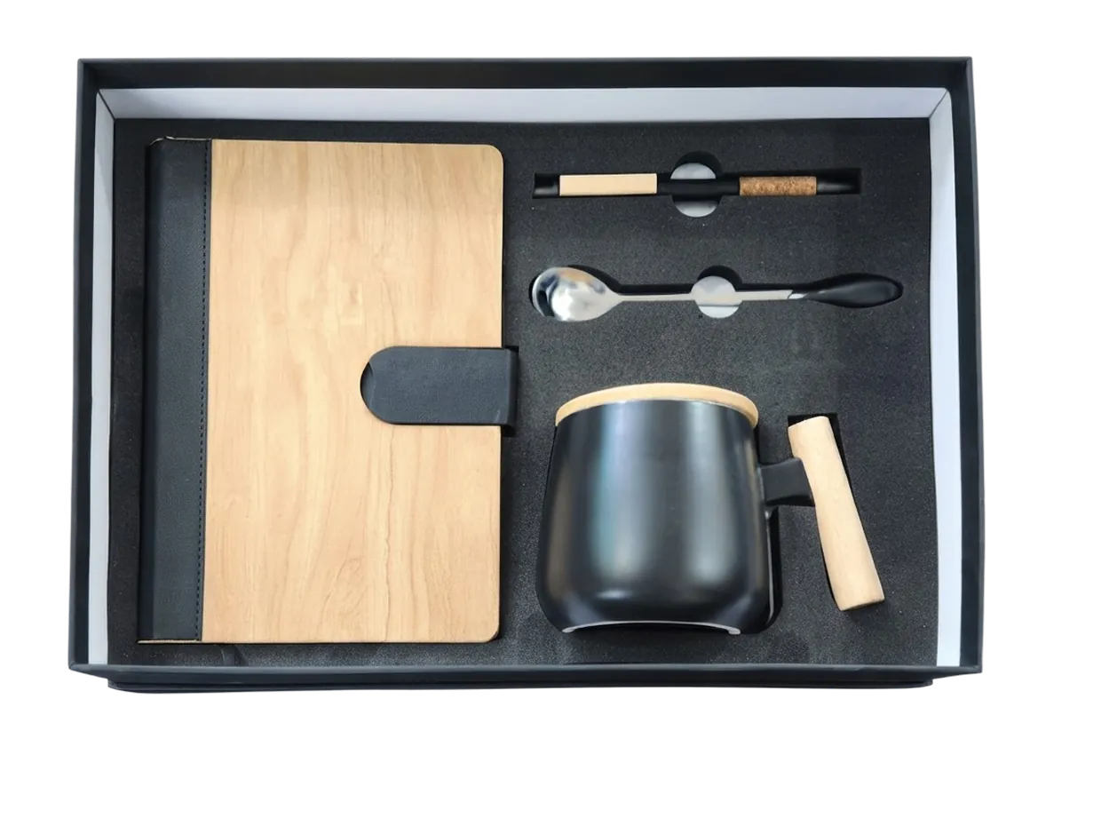 Eco Wooden Mug 4 in 1 Gift Set — image 1