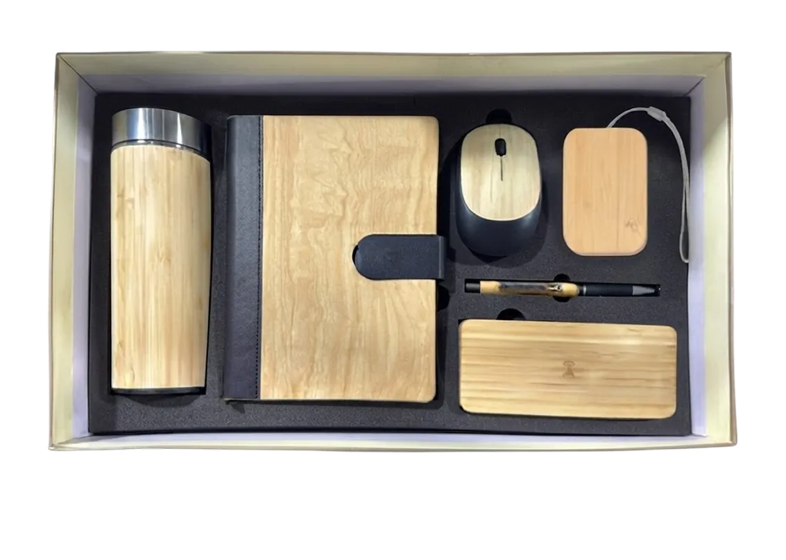 Luxury Wooden 6-in-1 Business Gift Set — image 1